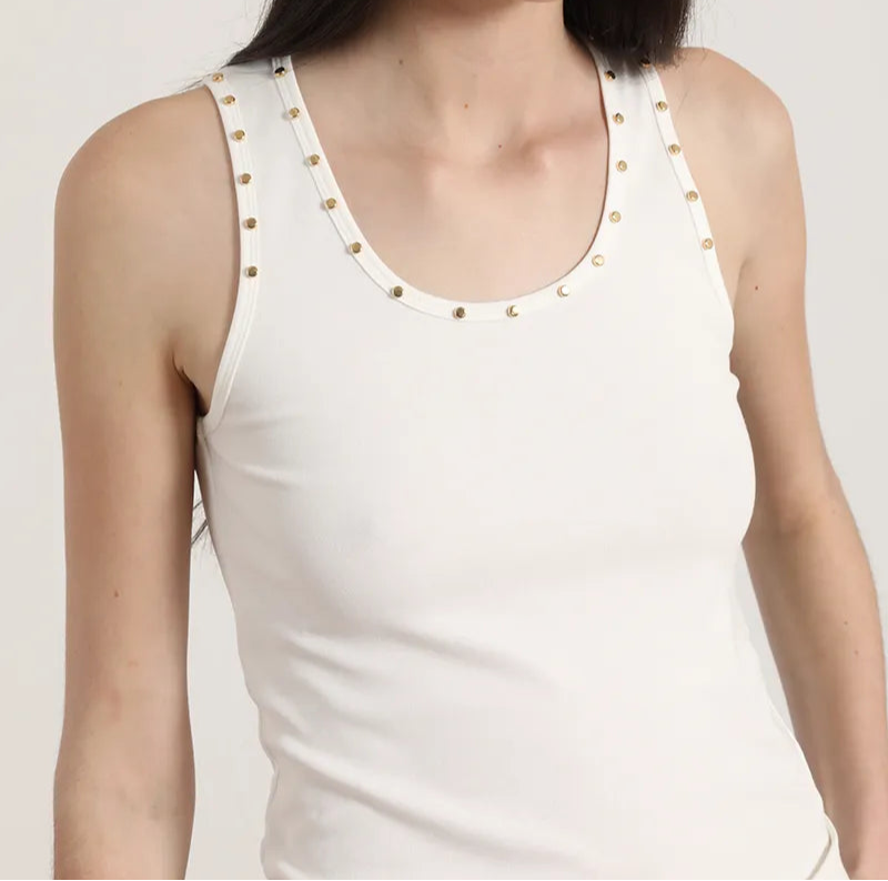 polera-mujer-top-tachas-algodón-ribb-crudo