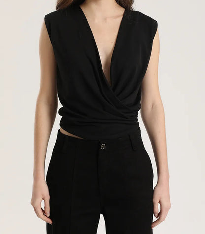 polera-mujer-top-cruzado-negro