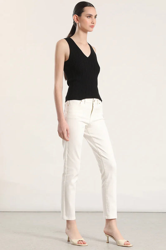 jeans-mujer-color-skinny-push-up-tiro-medio-crudo