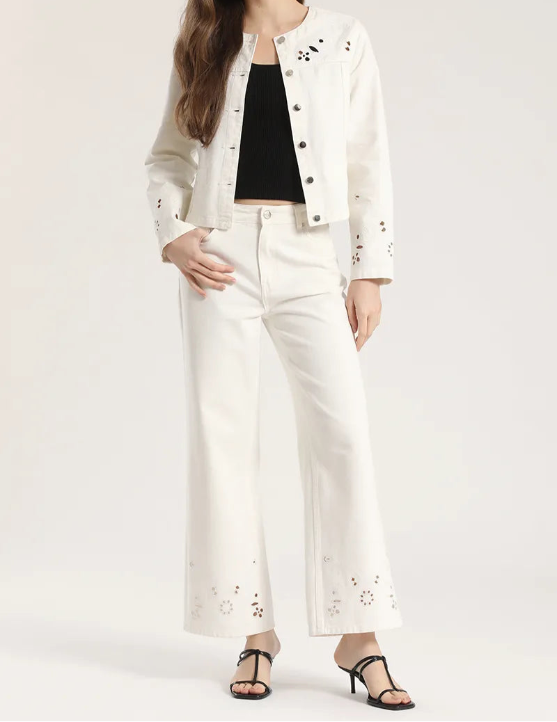 chaqueta-mujer-con-bordado-perforado-crudo