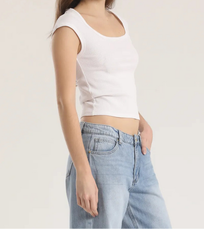 polera-mujer-escotada-algodon-ribb-basica-crudo