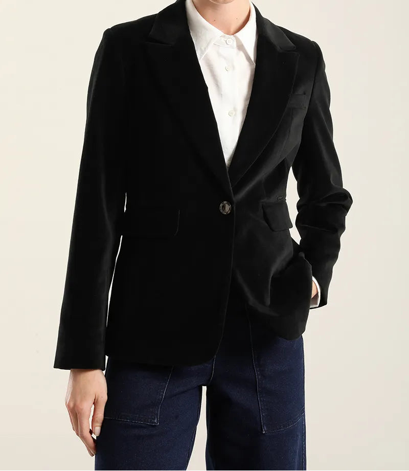 Blazer Mujer Basico Entallado Terciopelo Negro