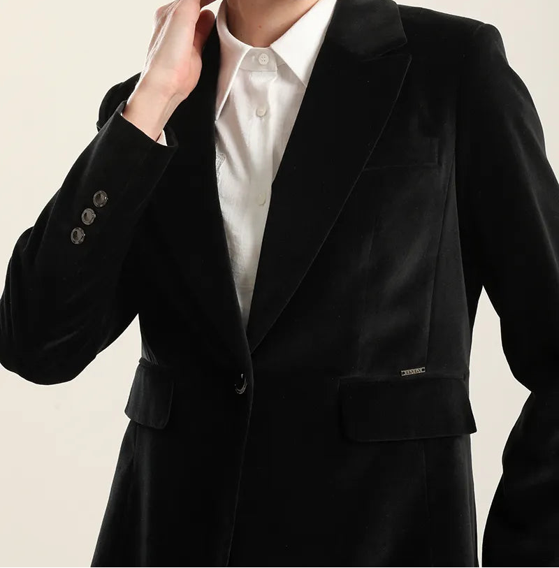 Blazer Mujer Basico Entallado Terciopelo Negro
