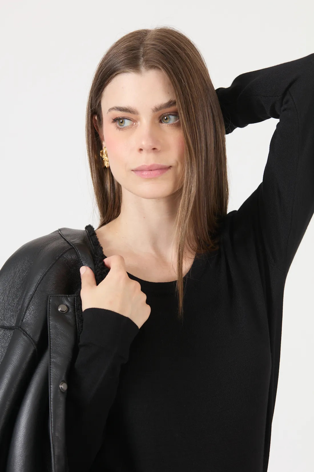 Sweater Mujer Cuello Redondo Liso Negro