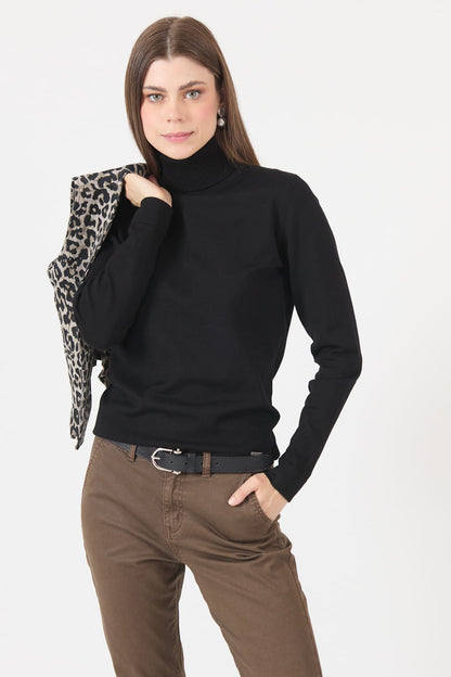 Sweater Mujer Cuello Alto Negro