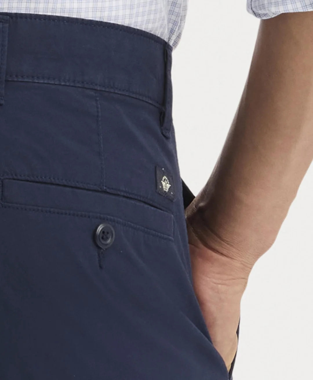 Pantalon Hombre Ultimate 360 Flex Chino Slim Azul Marino