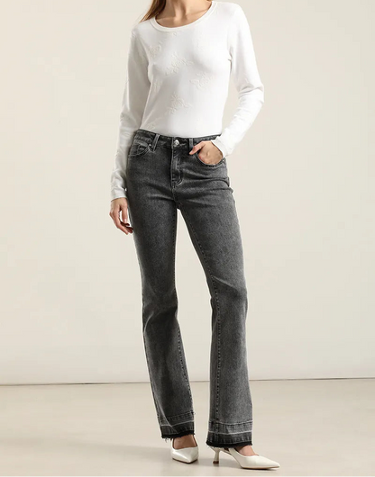 Jeans Mujer Bootcut Tiro Medio Gris