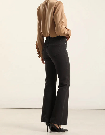 Jeans Mujer Color Bootcut Negro