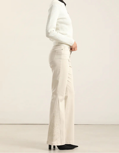 Jeans Mujer Color Flare Bordado Masilla