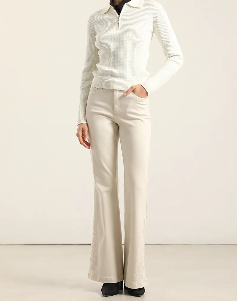Jeans Mujer Color Flare Bordado Masilla