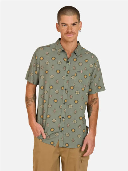 Camisa  Hombre Alloyed Stoney Verde