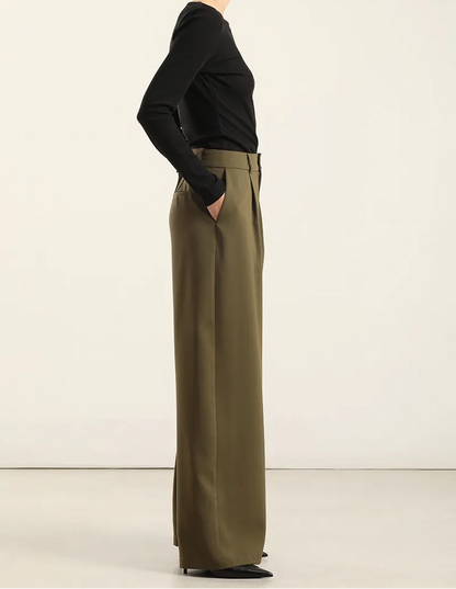 Pantalon Mujer Ancho Con Pinza Militar