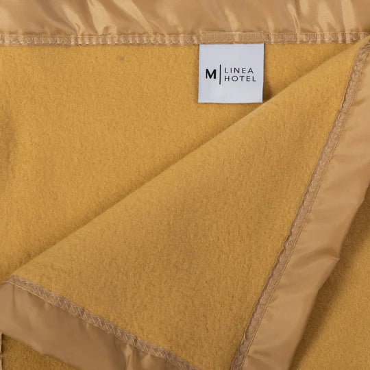 Frazada Flannel Linea Hotel Beige