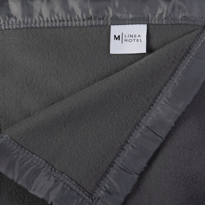 Frazada Polar Borde Satin Linea Hotel Marengo