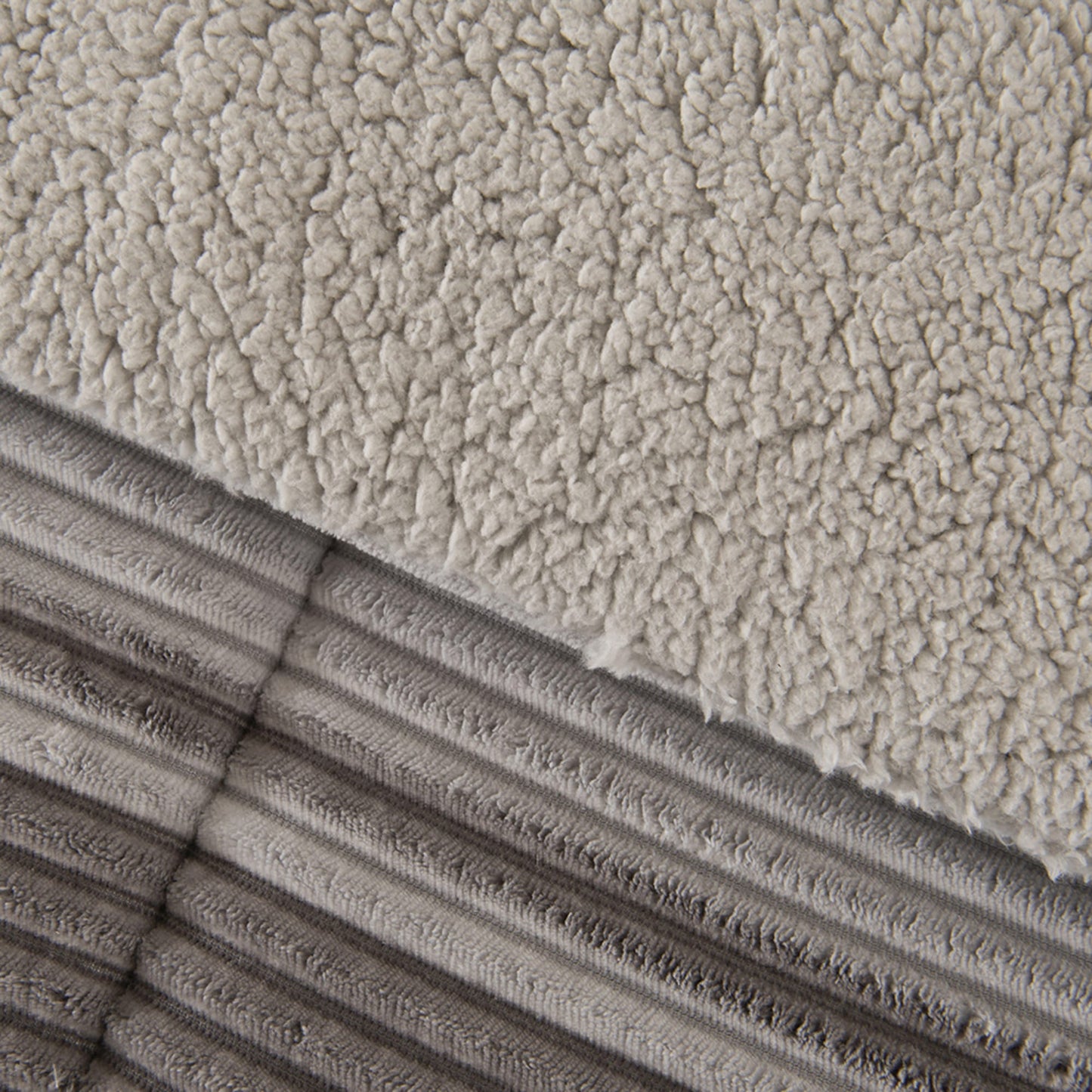 Plumón Corduroy Coral Sherpa Líneas Gris