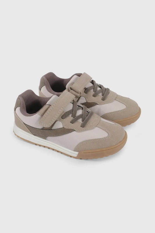 Zapatilla Niño Urbana Café y Camel
