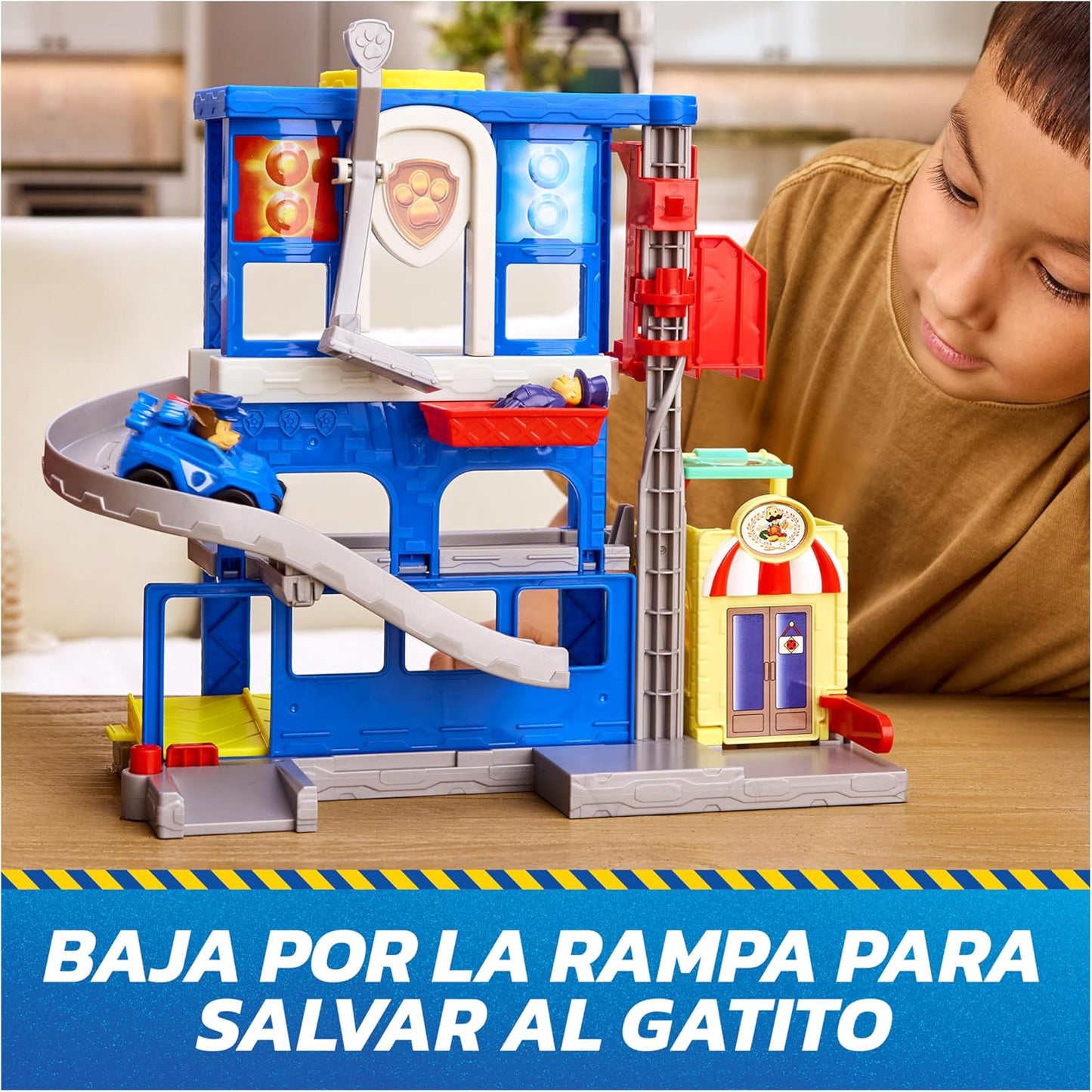 Base de Rescate con Lanzador y Ascensor