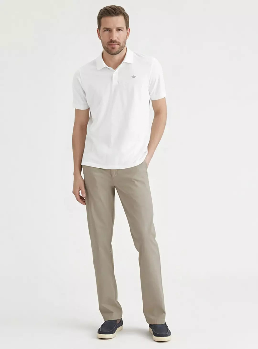 Pantalón Hombre Slim Fit Recto Tiro Medio Khaki