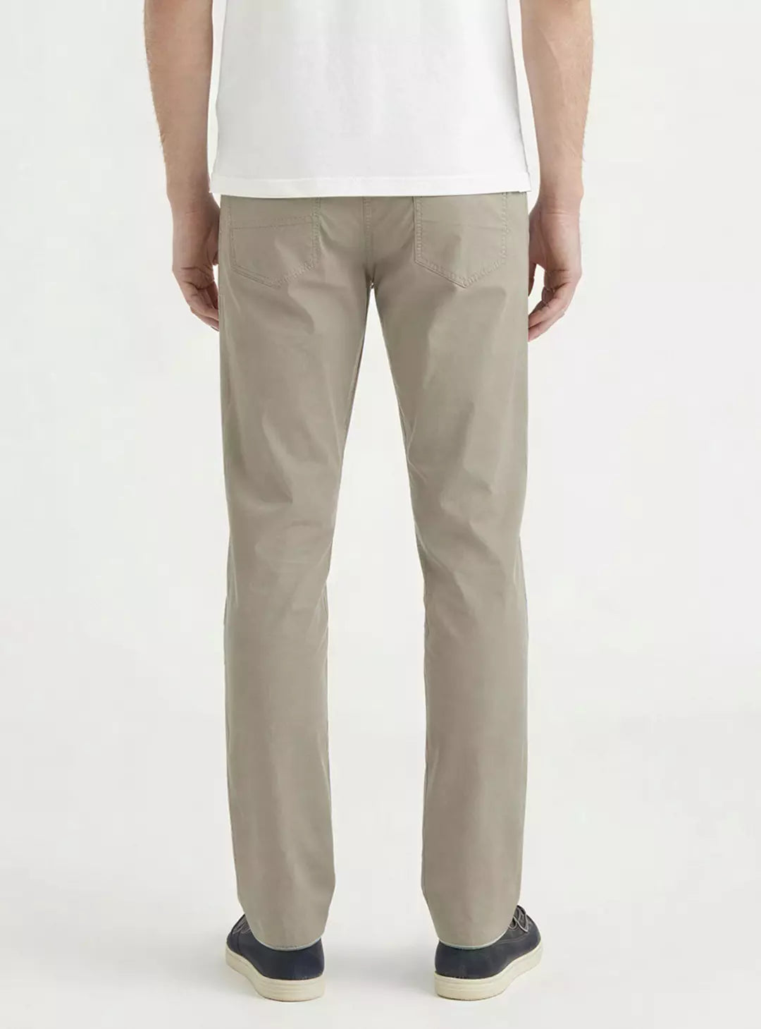 Pantalón Hombre Slim Fit Recto Tiro Medio Khaki