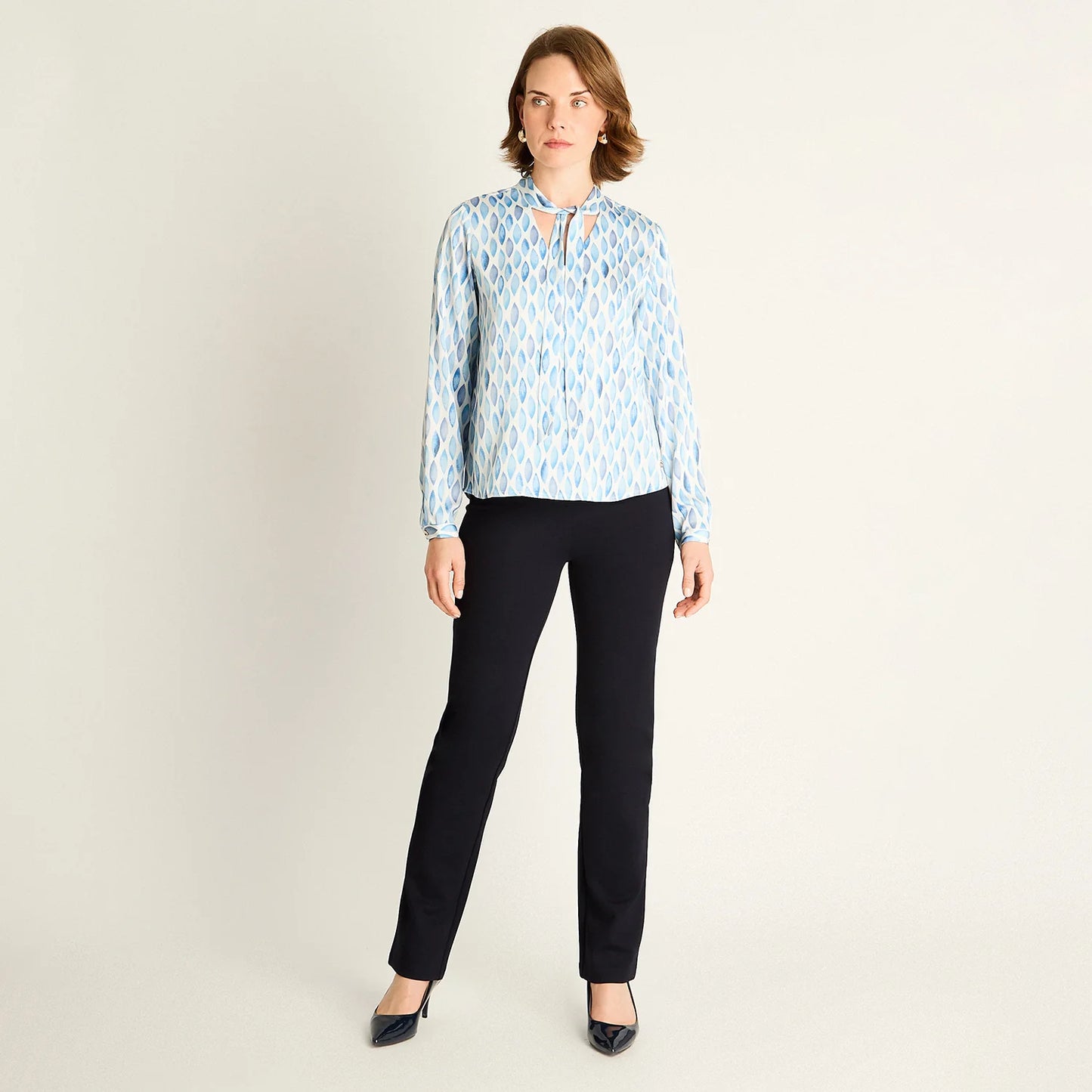 Blusa Mujer Celeste con Estampado Geométrico
