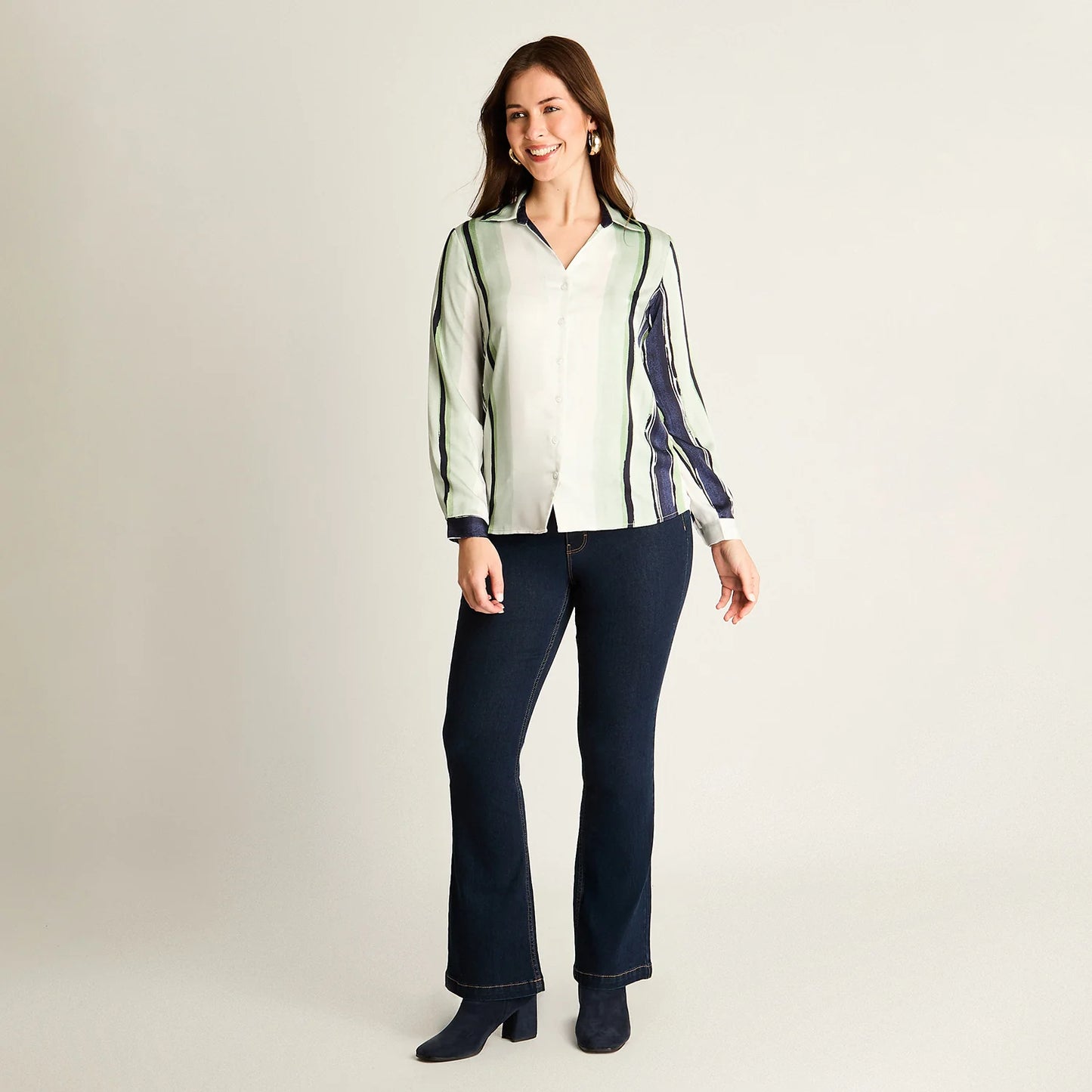 Blusa Mujer Menta Rayada con Estilo Camisero