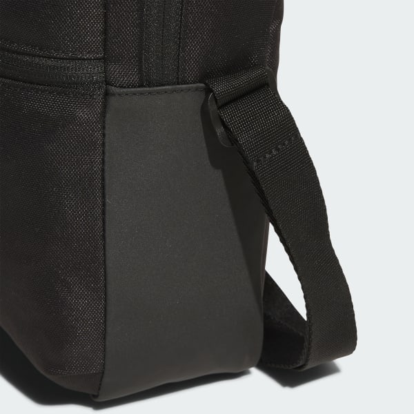 Bolso Organizador Essentials Negro con Blanco
