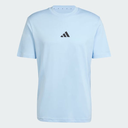 Polera Hombre Essentials Small Logo de Punto Sencillo Celeste
