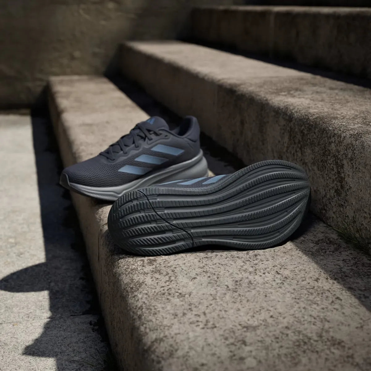 Zapatillas Hombre Response Azul Oscuro
