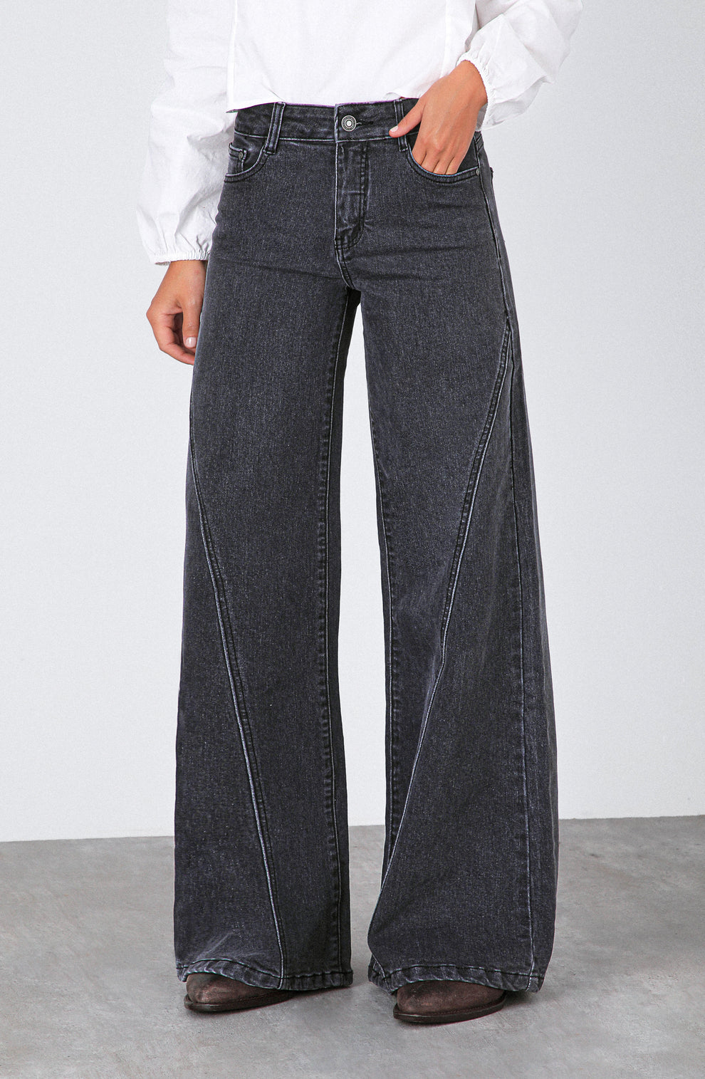Pantalón Mujer Corte Pierna Black