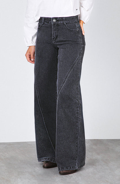 Pantalón Mujer Corte Pierna Black