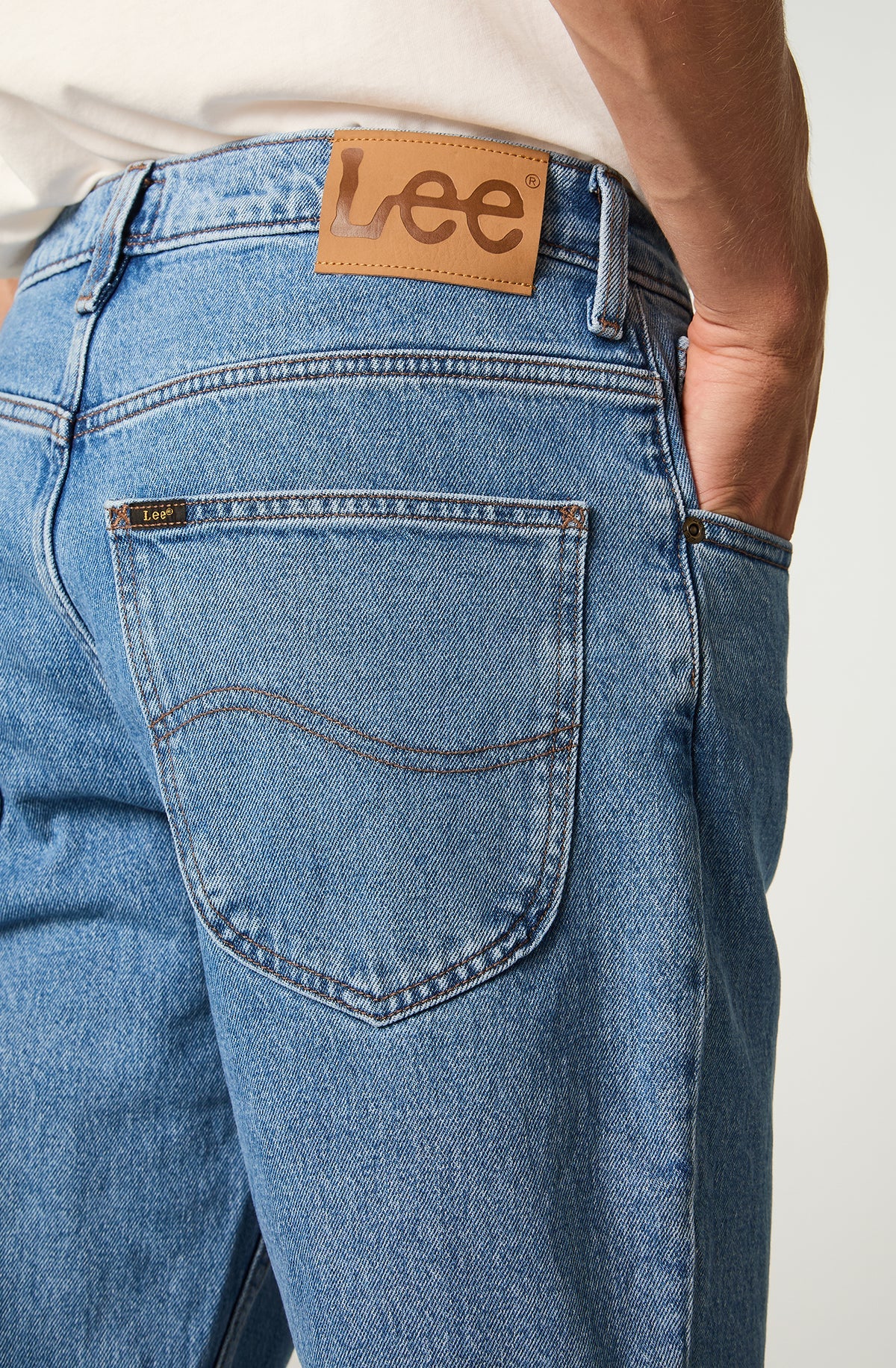 Jeans Hombre Tiro Alto Brooklyn Classic Straight Fit Light Blue