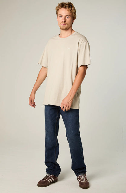 jeans-hombre-straight-tiro-alto-azul-oscuro-brooklyn
