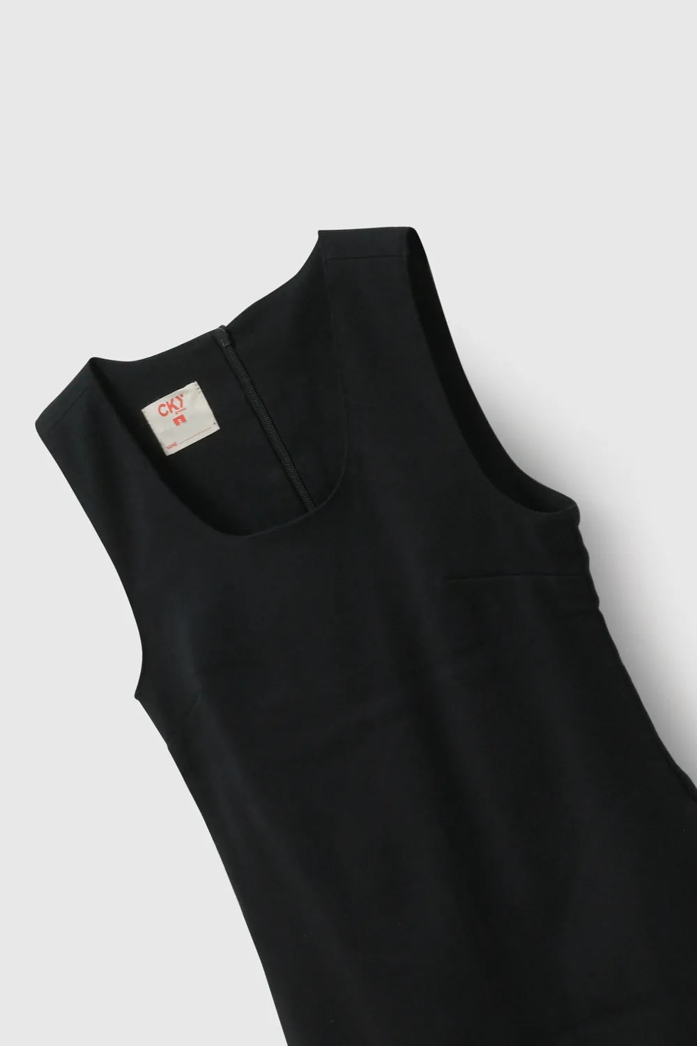 Jumper Escolar Niña Con Tela Elasticada Y Cierre Ajustado Azul