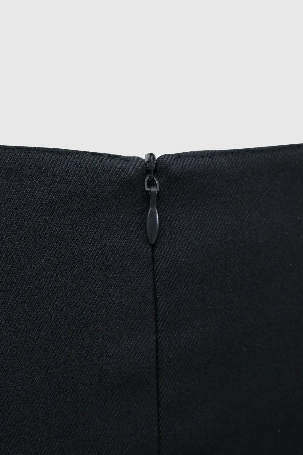 Jumper Escolar Niña Con Tela Elasticada Y Cierre Ajustado Azul