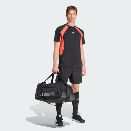 Maleta Deportiva Essentials 3 Tiras Mediana Black