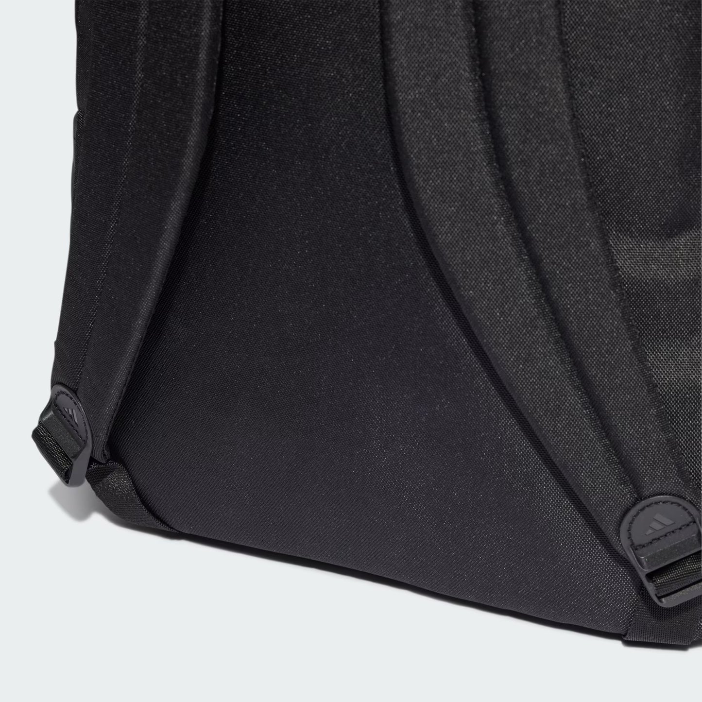 Mochila Classic 3 Bar Logo Black / White