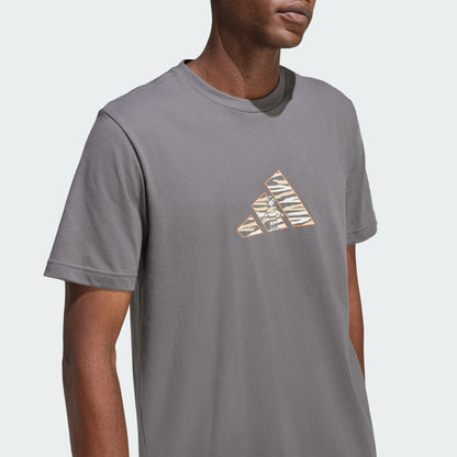 Polera Graphic Camo Explorer Estampada Grey