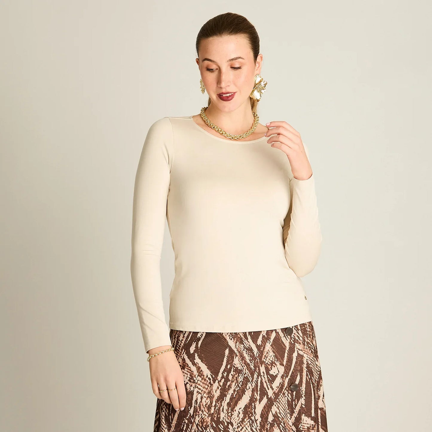 Polera Básica Mujer Manga Larga Escote Redondo Arena