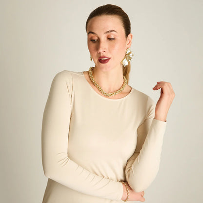 Polera Básica Mujer Manga Larga Escote Redondo Arena