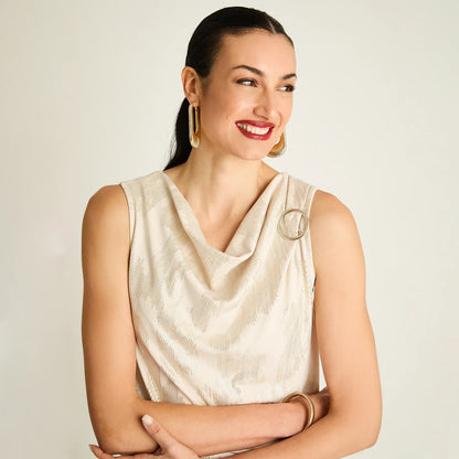 Polera Mujer Beige Sin Mangas con Argolla