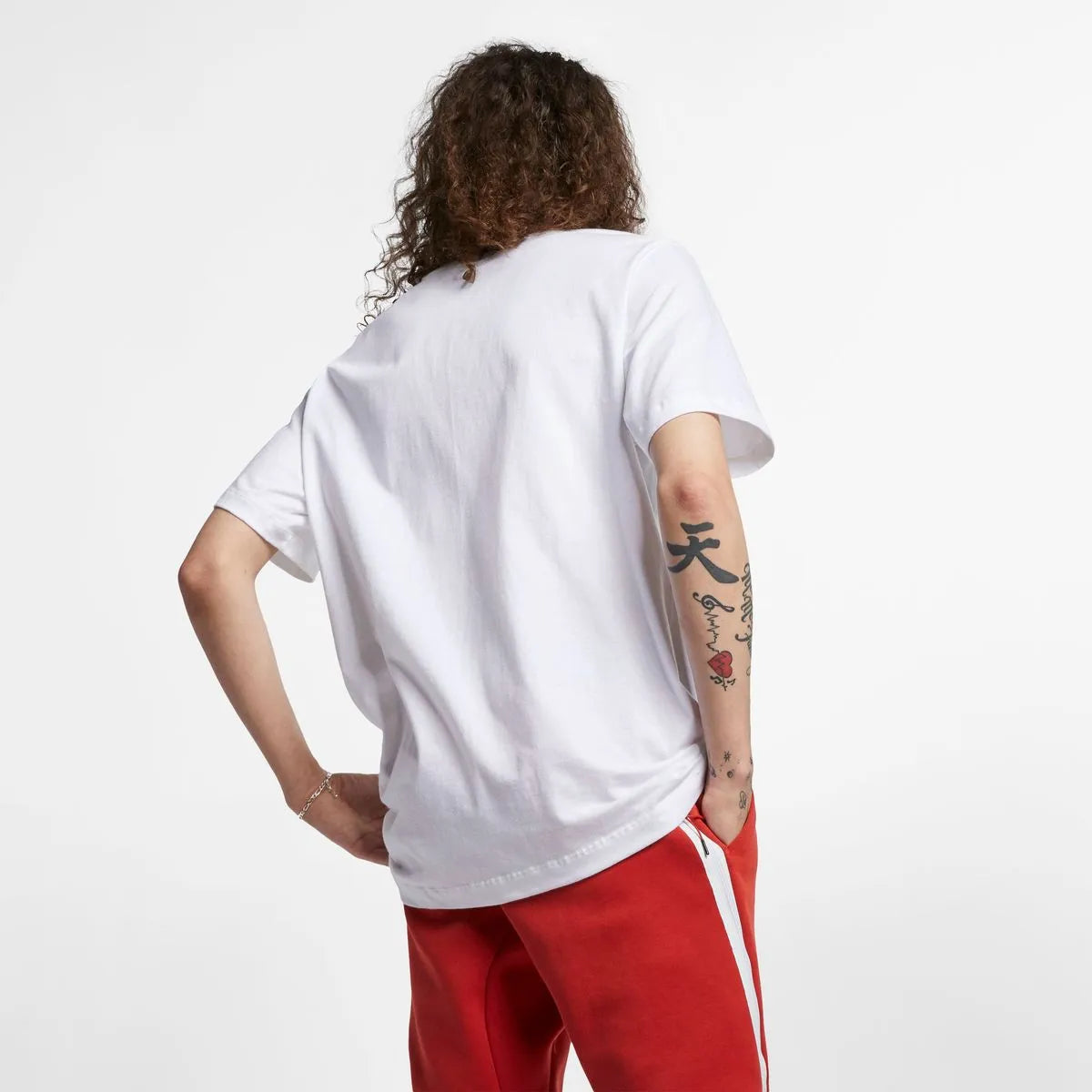 Polera Hombre Sportswear Club Blanca