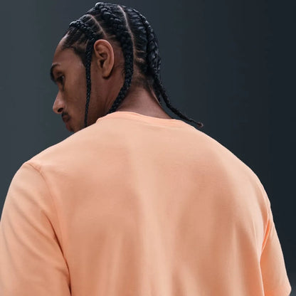 Polera Hombre Sportswear Club Naranja Claro