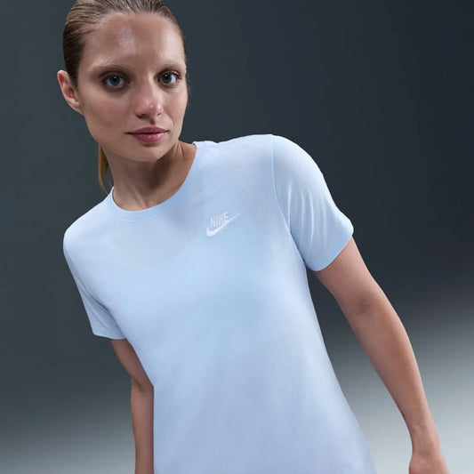 Polera Mujer Sportswear Club Celeste