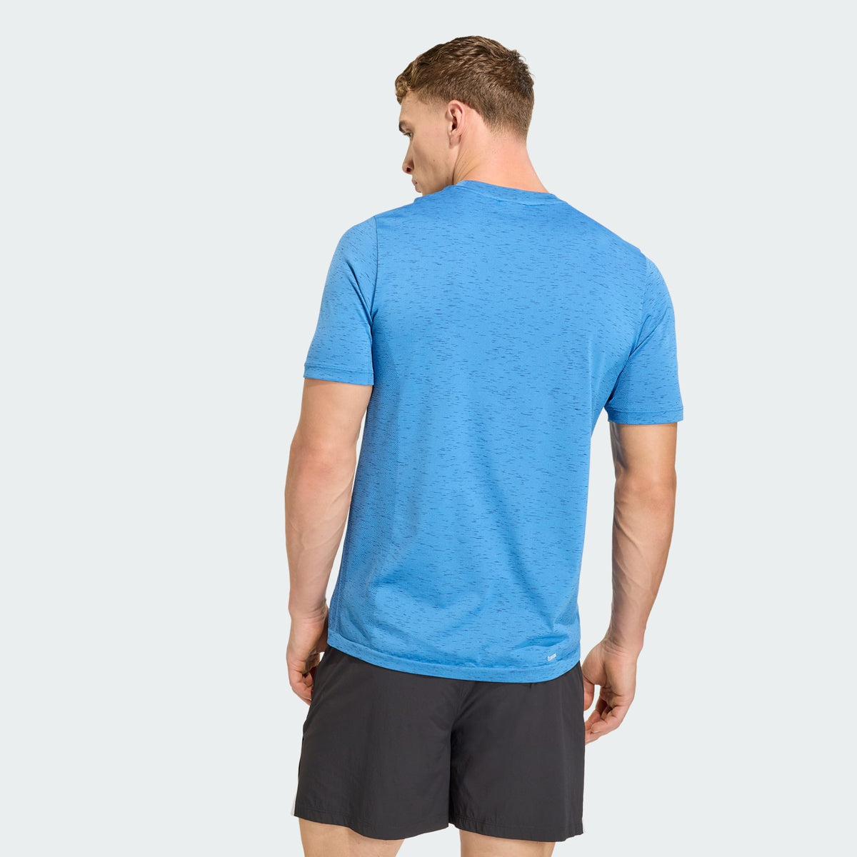Polera Workout Essentials Sin Costuras