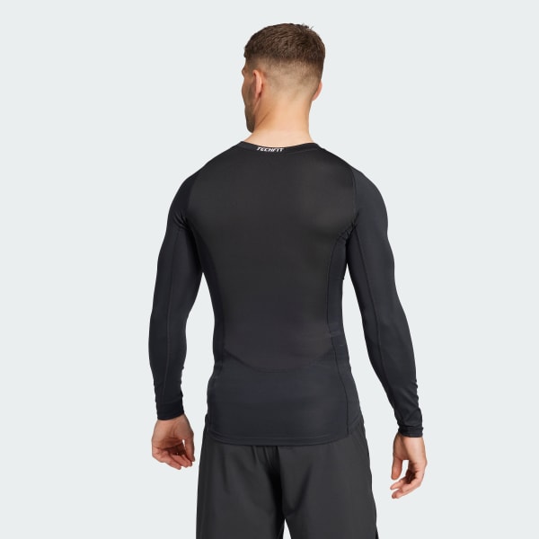 Polera Mujer de Entrenamiento de Compresión TECHFIT Manga Larga Negro