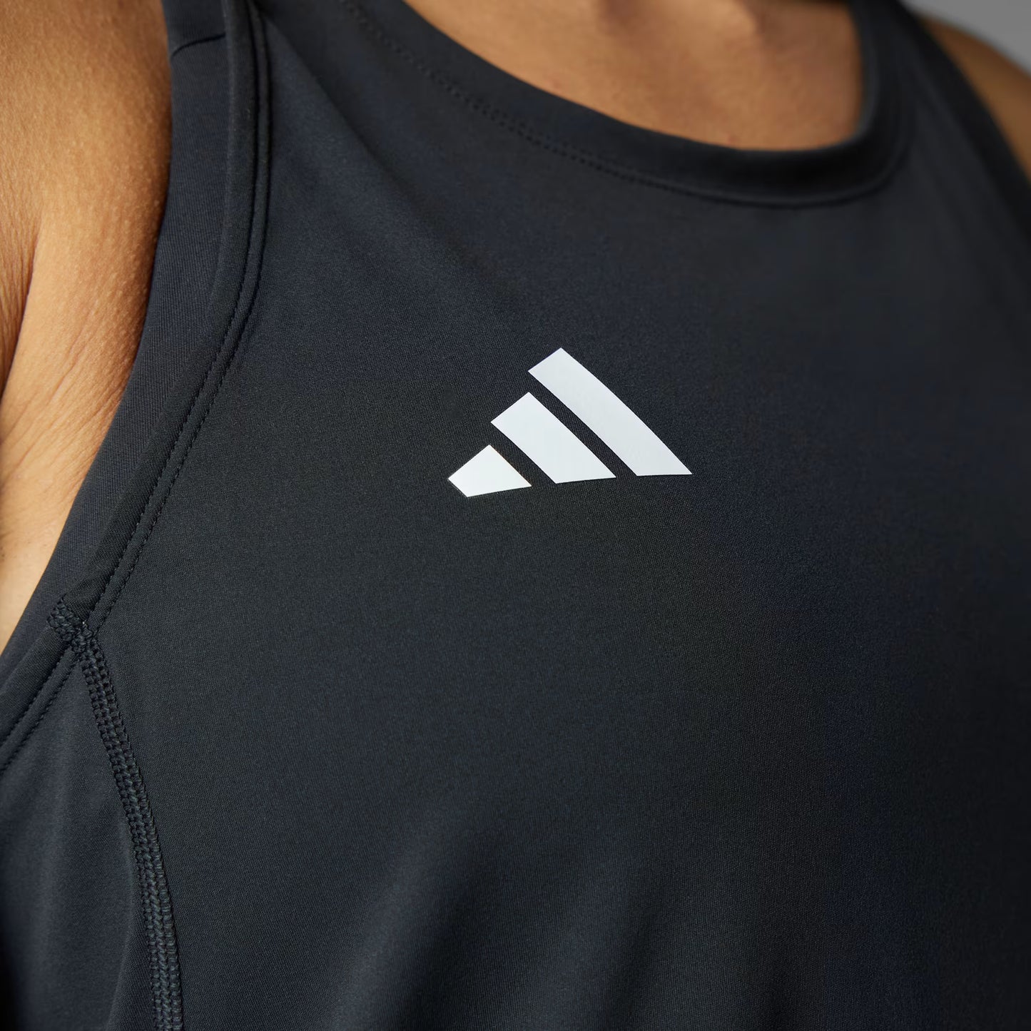 Polera Mujer Sin Mangas de Running Adizero Essentials Black