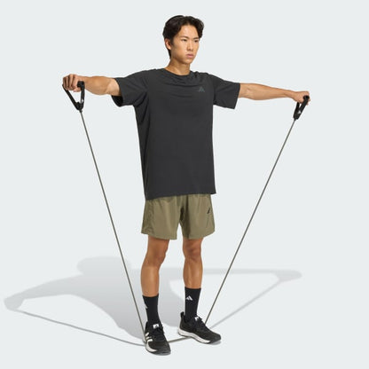 Short Hombre Workout Essentials Base Tejidos Olivo