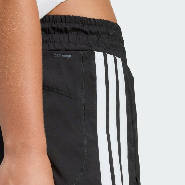 Short Mujer Pacer de Entrenamiento Tejidos con Tiro Alto Negro