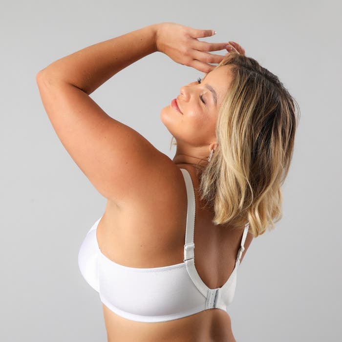 Sosten Mujer Copa Minimizer Blonda Blanco