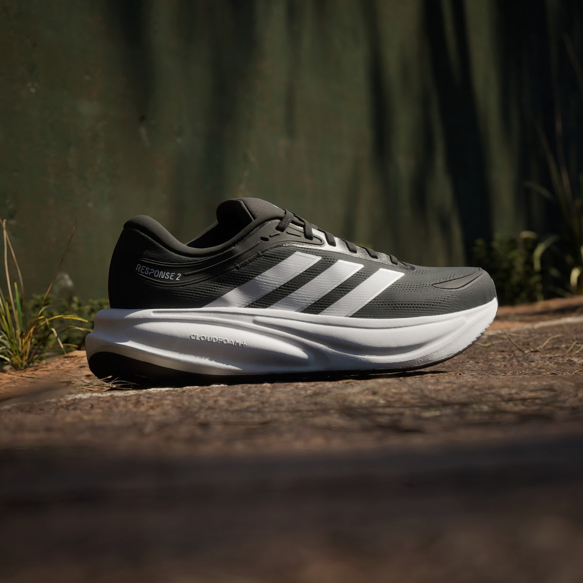 Zapatillas Running Response 2